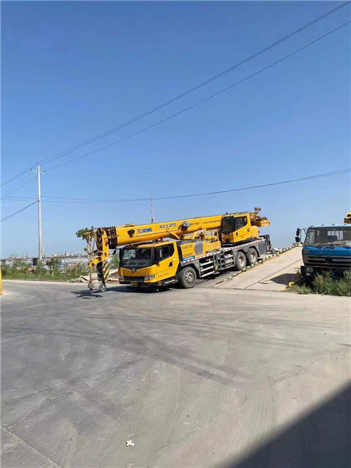 德清县吊车作业时，可能会产生哪些额外收费项目？