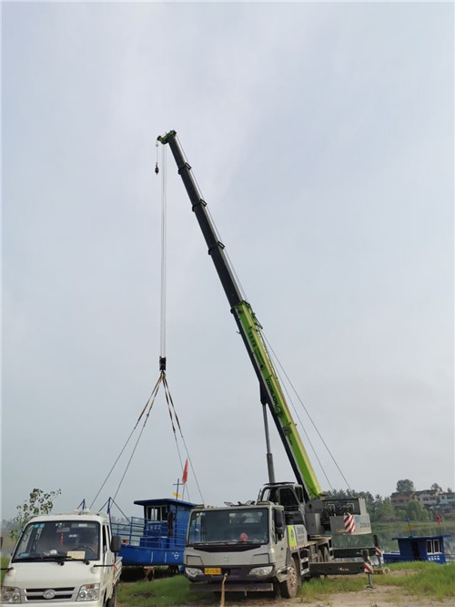 德清县桥梁建设吊装案例